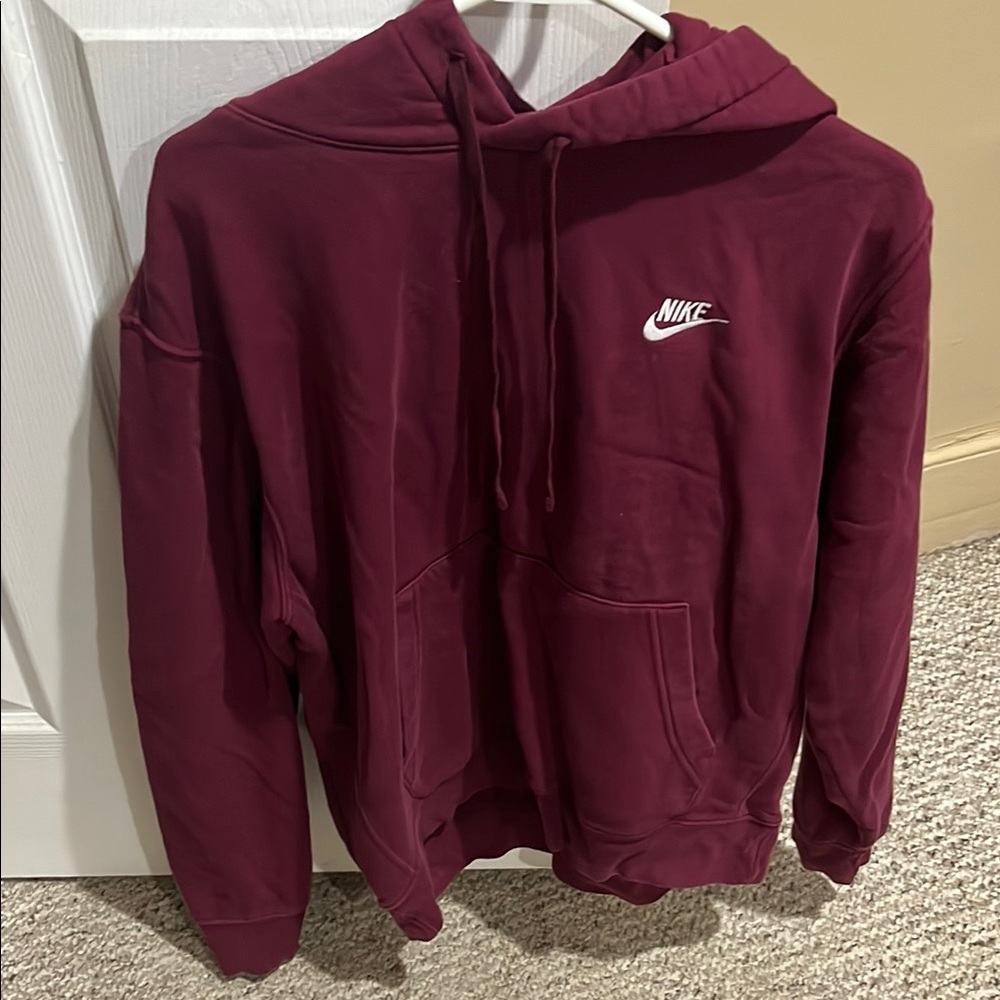 Nike Men's Maroon Hoodie